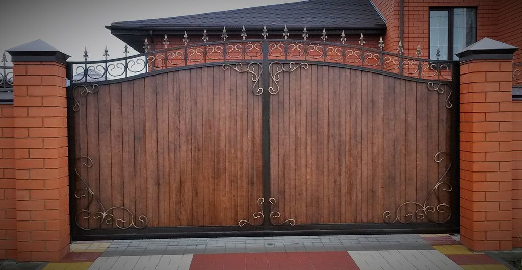 Купить простые ворота для дома: советы по выбору, установке и уходу в Канаше от 33607 руб | ВоротМастер-Кна